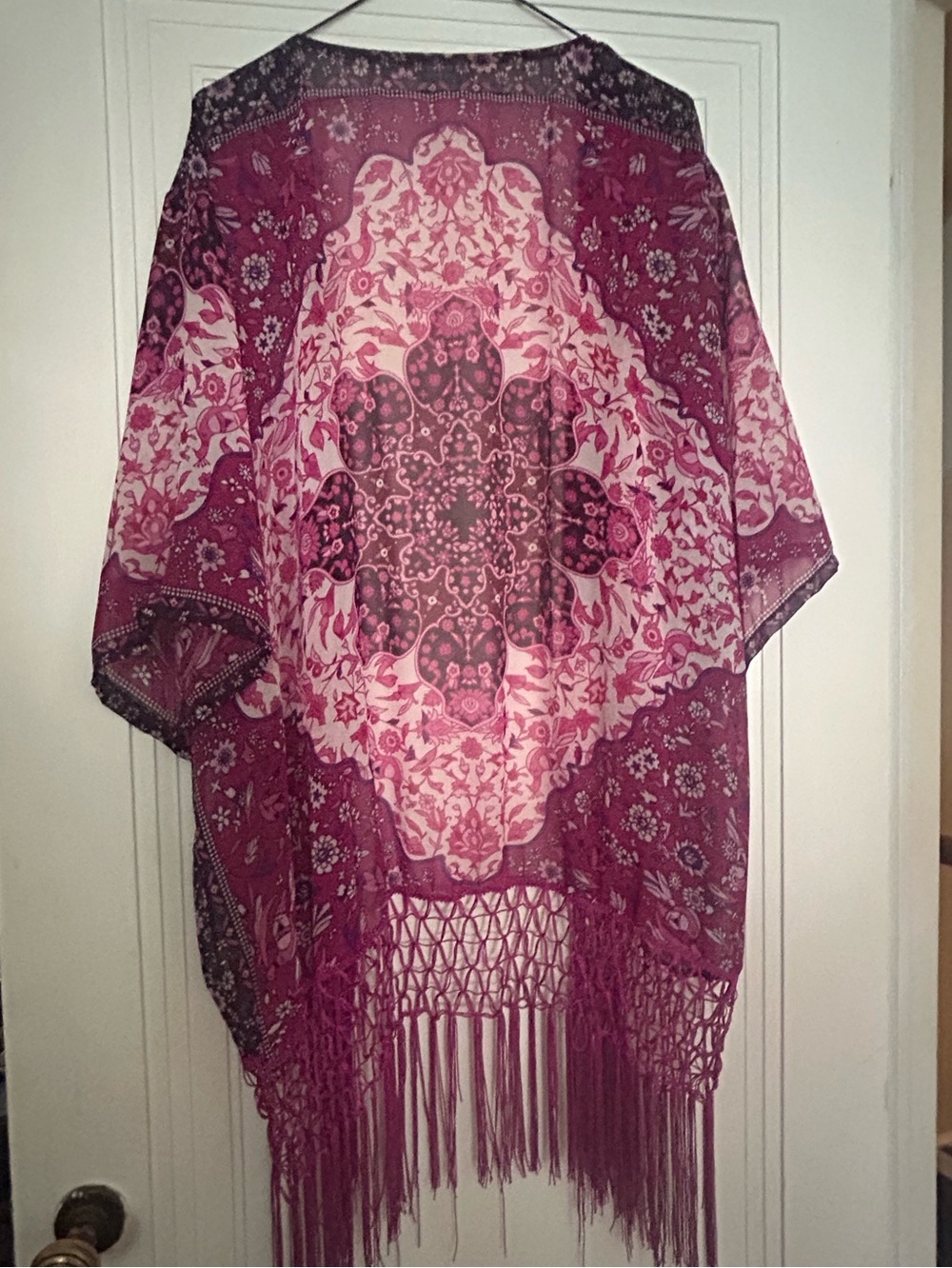 Kimono - Picture 2 of 2